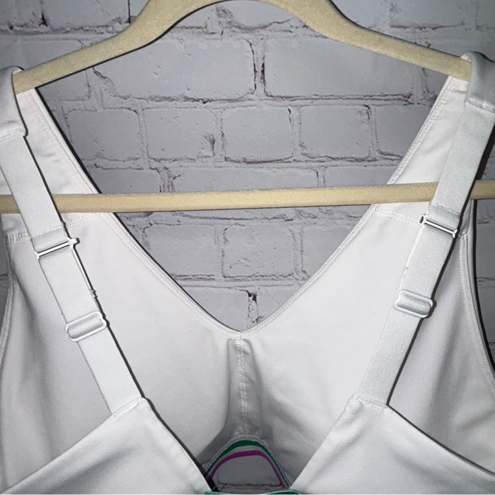 Fabletics All Day Every Day Low Impact Bra size L - Picture 9 of 10
